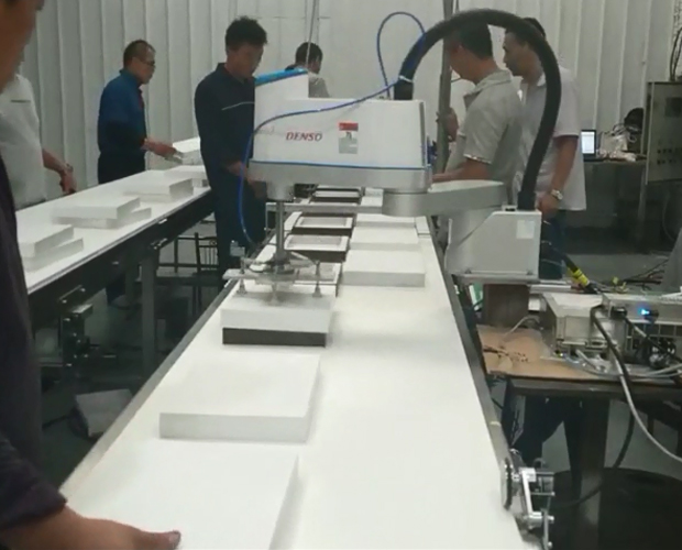 傳送帶跟蹤抓取組裝、裝配